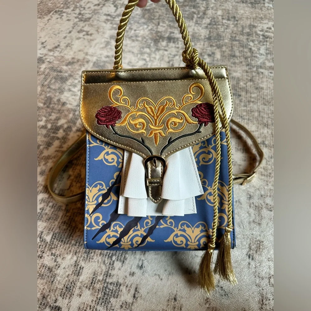 Danielle Nicole Disney
Beauty and the‎ Beast Mini
Backpack - Picture 5 of 8